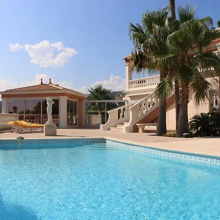 De Maitre 6 Avec Piscine Et Jacuzzi - Fr-1-768-119 Villa